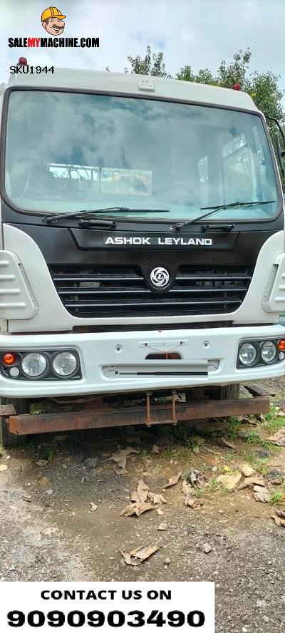 ASHOK LEYLAND 14 WHEELER